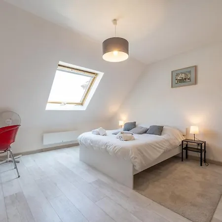 Bel Au Centre Stationnement Apartman *